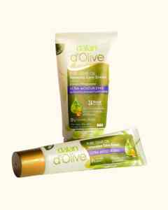 Hydrating Dalan d'Olive intensive face cream with pure olive oil, suitable for very dry skin, 24-hour hydration, zero alcohol.