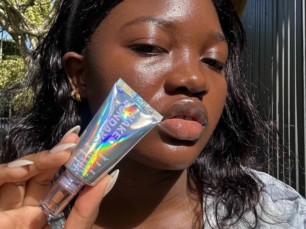 The Best Tinted Sunscreen for Dark Skin? My Review of The BeautyScreen Peptide Foundation Tint SPF50 BeautyScreen Peptide Foundation Tint SPF50 tinted sunscreen review on dark skin