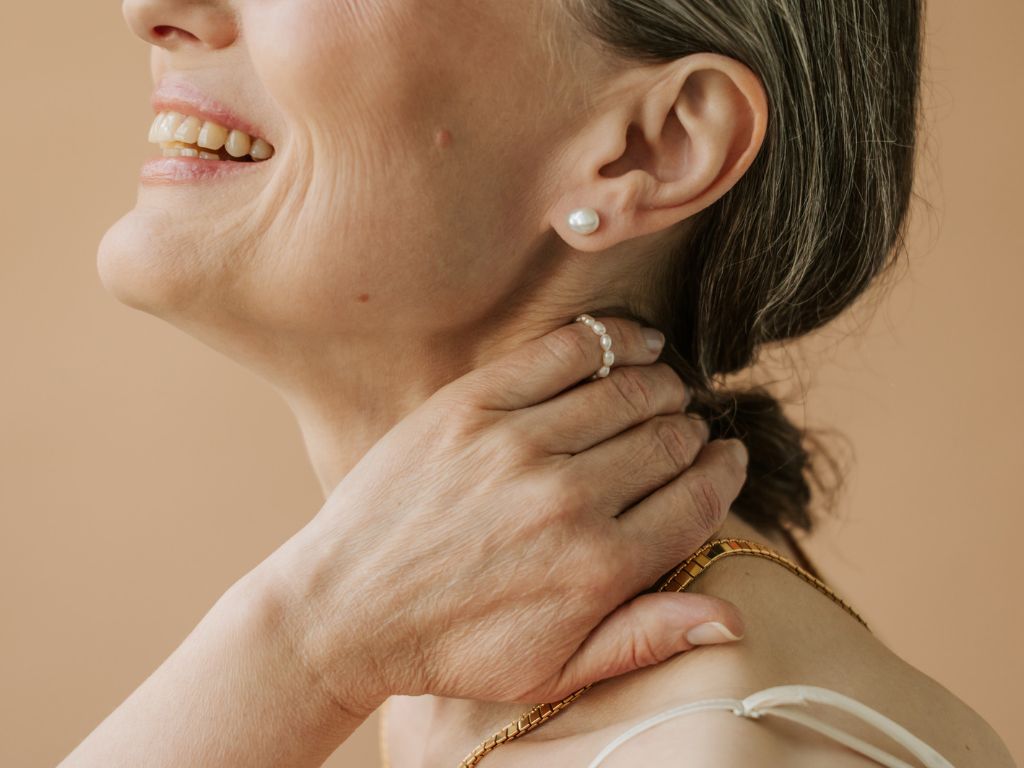 Menopause Skin Changes: What to Expect and What Helps