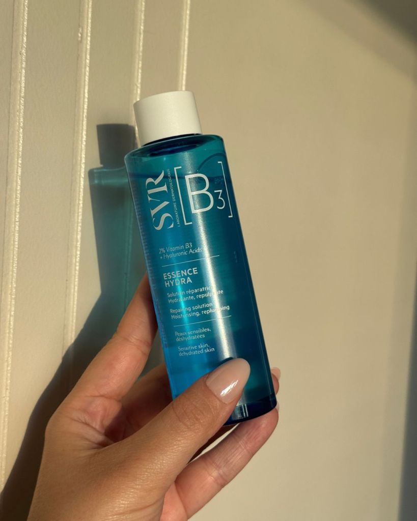 SVR B3 Hydra Essence bottle with 2% vitamin B3 for sensitive, dehydrated skin
